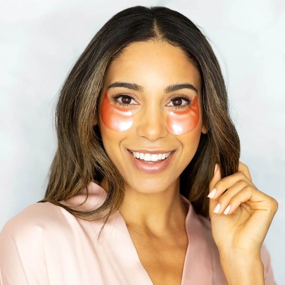 Soon Skincare Pomegranate Hydrogel Eye Patch with Collagen 30 Pairs - Picture 3 of 3